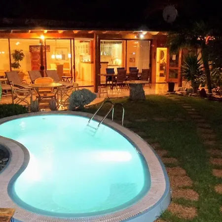 21 Tauro Hébergement de vacances *